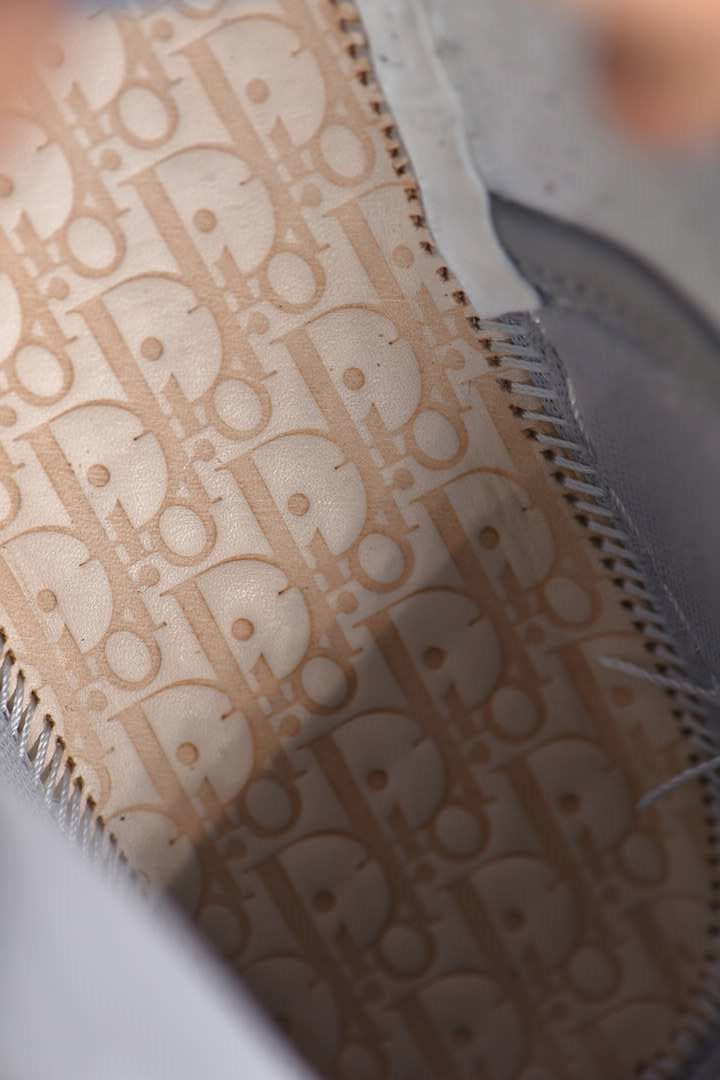 White Leather Print High-Top - Men's