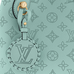 Blossom PM Handbag – a luminous accessory for the season’s silhouettes, the Blossom PM handbag is offered – LUX VERSE Luxury Designer Fashion Outlet