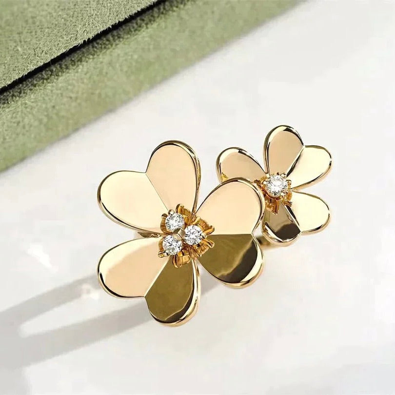 Clover Comos Gold Diamond Ring – LUX VERSE Luxury Designer Fashion Outlet