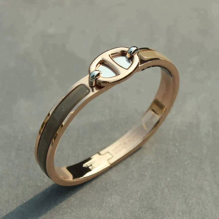 Clic Chaine Pink Gold Bracelet – LUX VERSE Luxury Designer Fashion Outlet