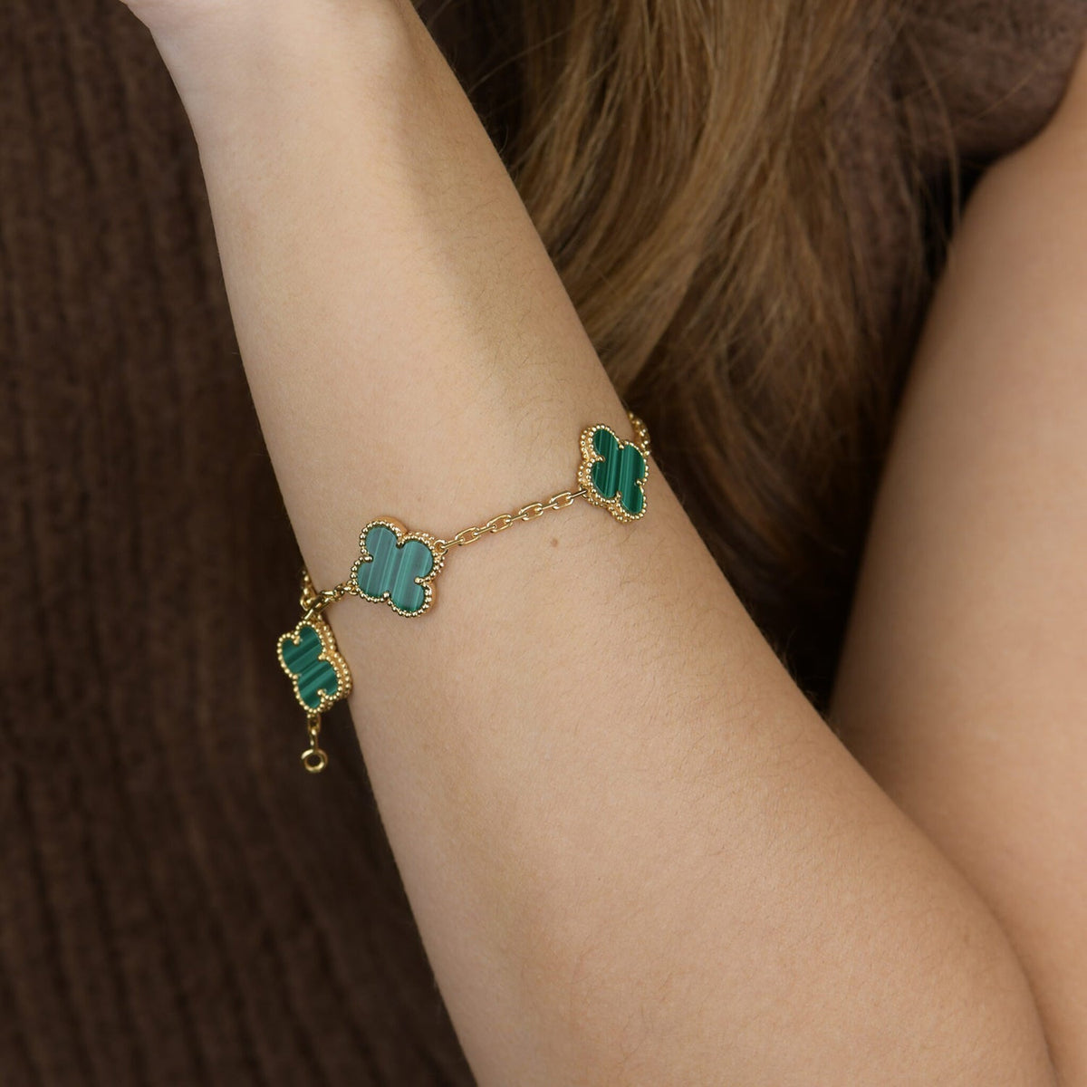 Clover 5 Motifs Malachite Bracelet – LUX VERSE Luxury Designer Fashion Outlet