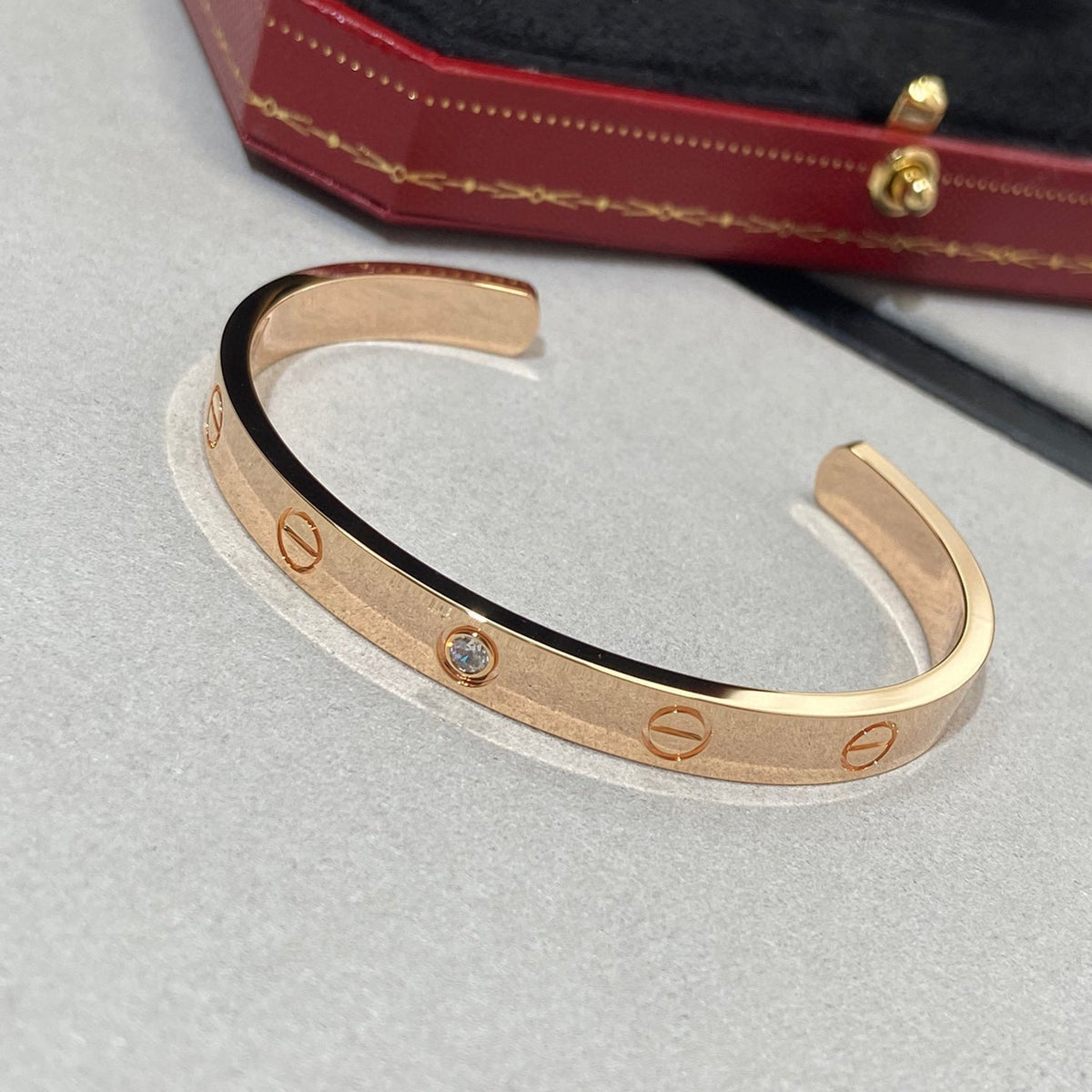 Love Bracelet 6.1mm 1 Diamond Open Cuff – LUX VERSE Luxury Designer Fashion Outlet