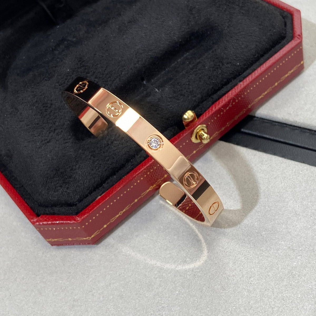 Love Bracelet 6.1mm 1 Diamond Open Cuff – LUX VERSE Luxury Designer Fashion Outlet