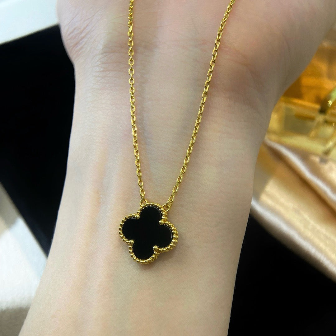 Clover 15mm Black Onyx Single Flower Necklace – LUX VERSE Luxury Designer Fashion Outlet