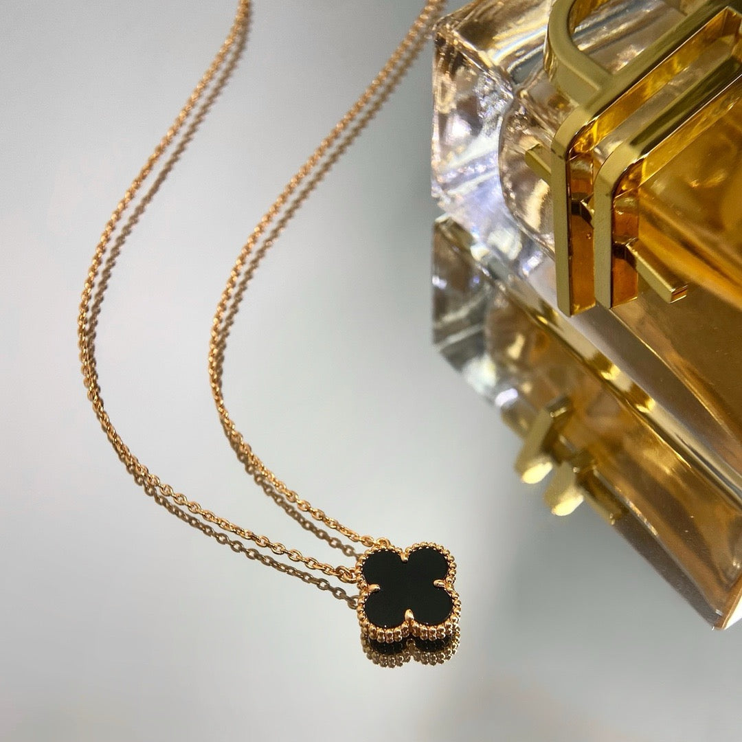 Clover 15mm Black Onyx Single Flower Necklace – LUX VERSE Luxury Designer Fashion Outlet