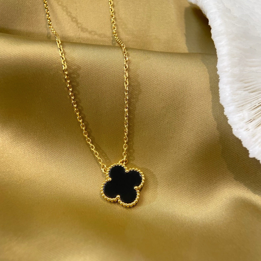 Clover 15mm Black Onyx Single Flower Necklace – LUX VERSE Luxury Designer Fashion Outlet