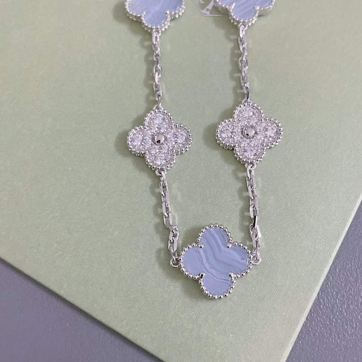 Clover  5 Motif Diamond Purple Chalcedony Bracelet Silver – LUX VERSE Luxury Designer Fashion Outlet