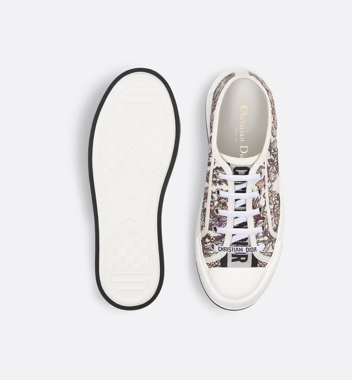 Walk'n'Platform Hiver Motif Sneaker – the style is completed by a comfortable and lightweight thick sole, tongue – LUX VERSE Luxury Designer Fashion Outlet