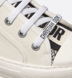 Walk'n'Platform embroidered Canvas Sneaker – the Walk'n'platform sneaker enhances the line with a modern creation – LUX VERSE Luxury Designer Fashion Outlet