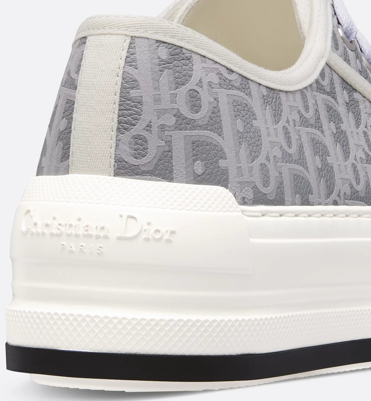 Walk'n'Platform Calfskin Textured Sneaker – the Walk'n'platform sneaker enhances the line with a modern creation in gray – LUX VERSE Luxury Designer Fashion Outlet