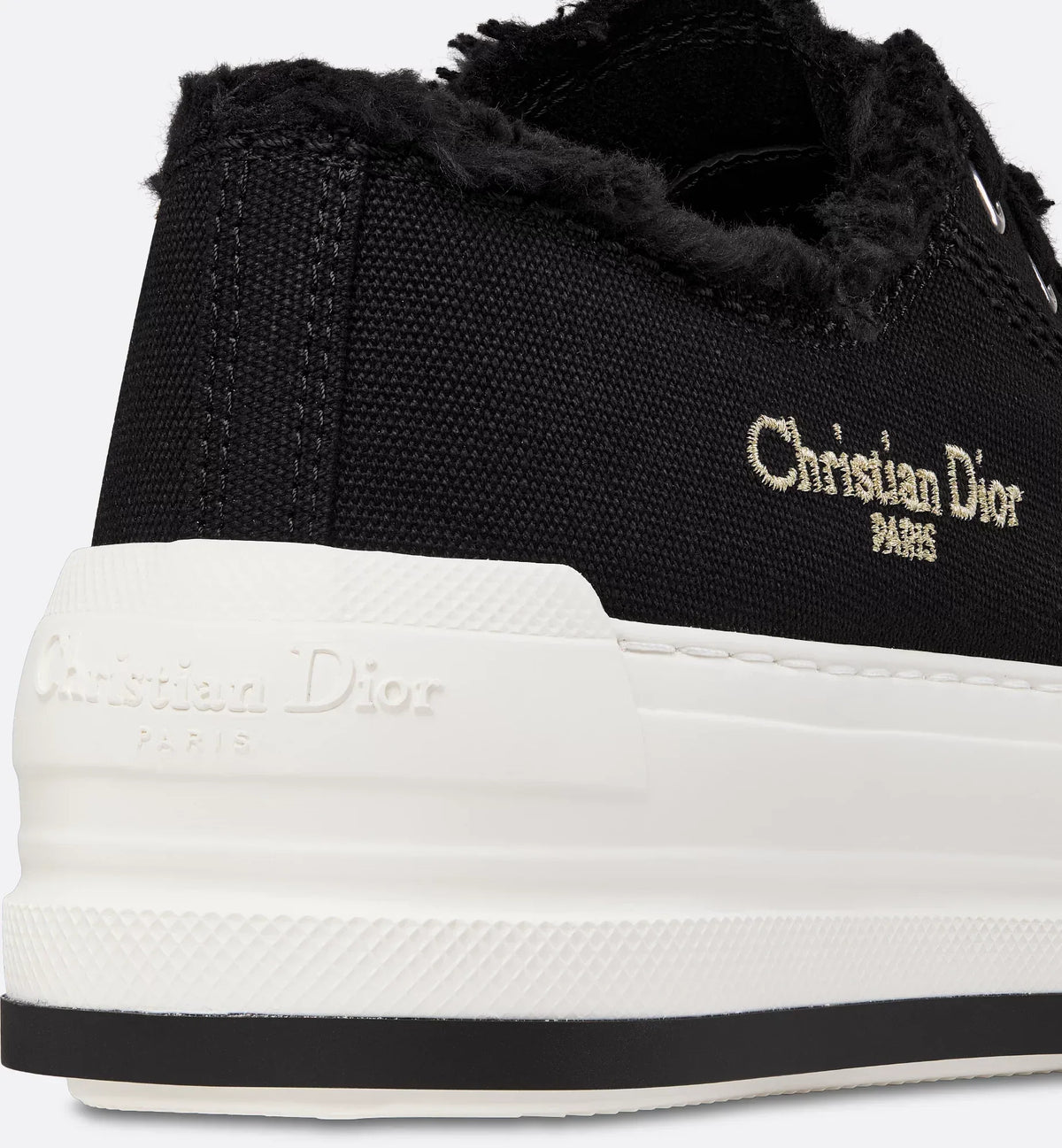 Walk'n'Platform Embroidered Sneaker – the Walk'n'platform sneaker expands the line with a modern creation – LUX VERSE Luxury Designer Fashion Outlet