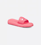 D-Club Rubber Slide – new for Fall 2024 and part of the capsule, the D-Club slide returns with a modern – LUX VERSE Luxury Designer Fashion Outlet