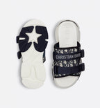 D-Wander Oblique Slide – the deep blue Oblique motif on the upper and the'CHRISTIAN'signature on the upper – LUX VERSE Luxury Designer Fashion Outlet