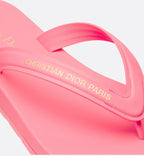 Gold-Tone Thong Sandals – the modern sandal will add a contemporary touch to any look and can be coordinated – LUX VERSE Luxury Designer Fashion Outlet