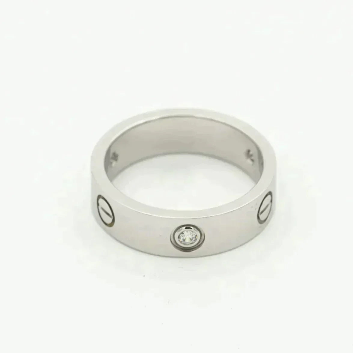 Love Ring 5.5mm 3 Diamonds Silver – LUX VERSE Luxury Designer Fashion Outlet