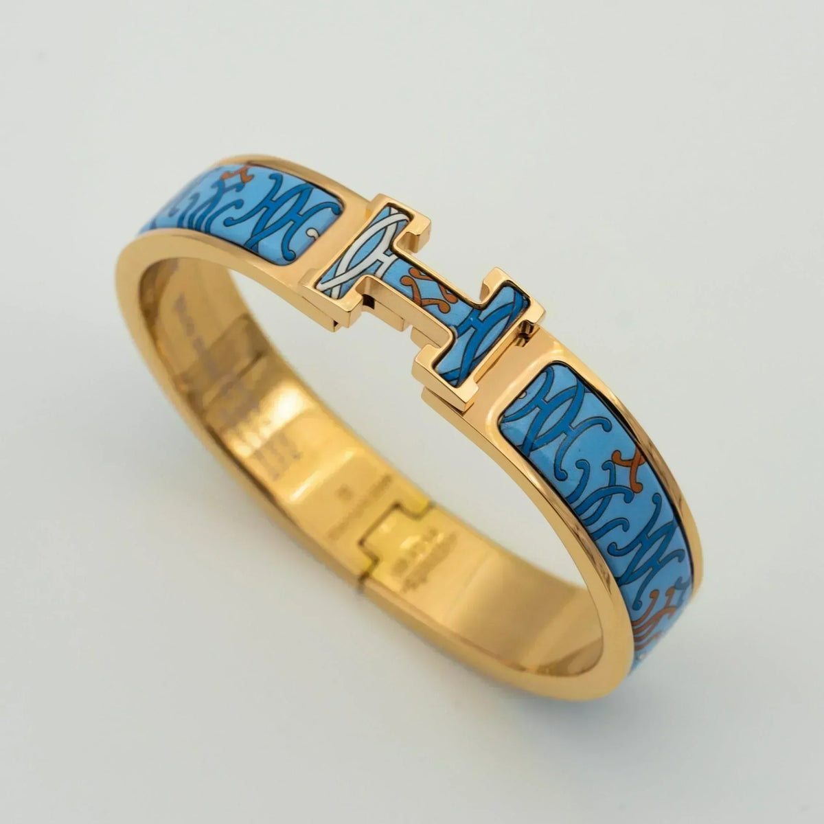 H Bracelet Blue Multicolor – LUX VERSE Luxury Designer Fashion Outlet