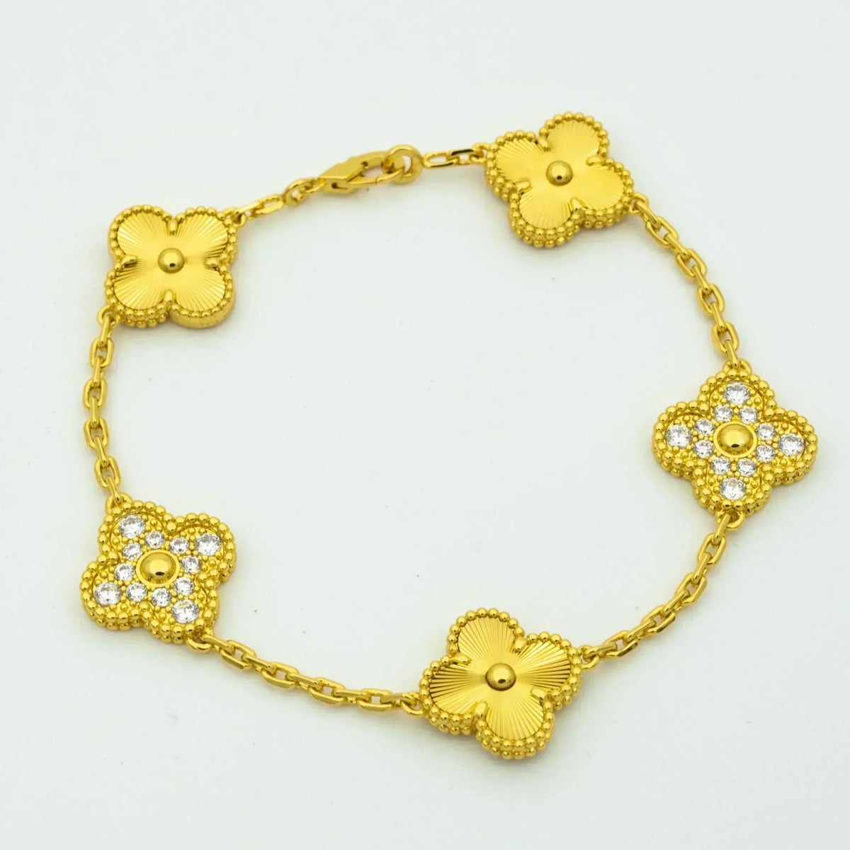 Clover 5 Motifs Laser Diamond Bracelet – LUX VERSE Luxury Designer Fashion Outlet