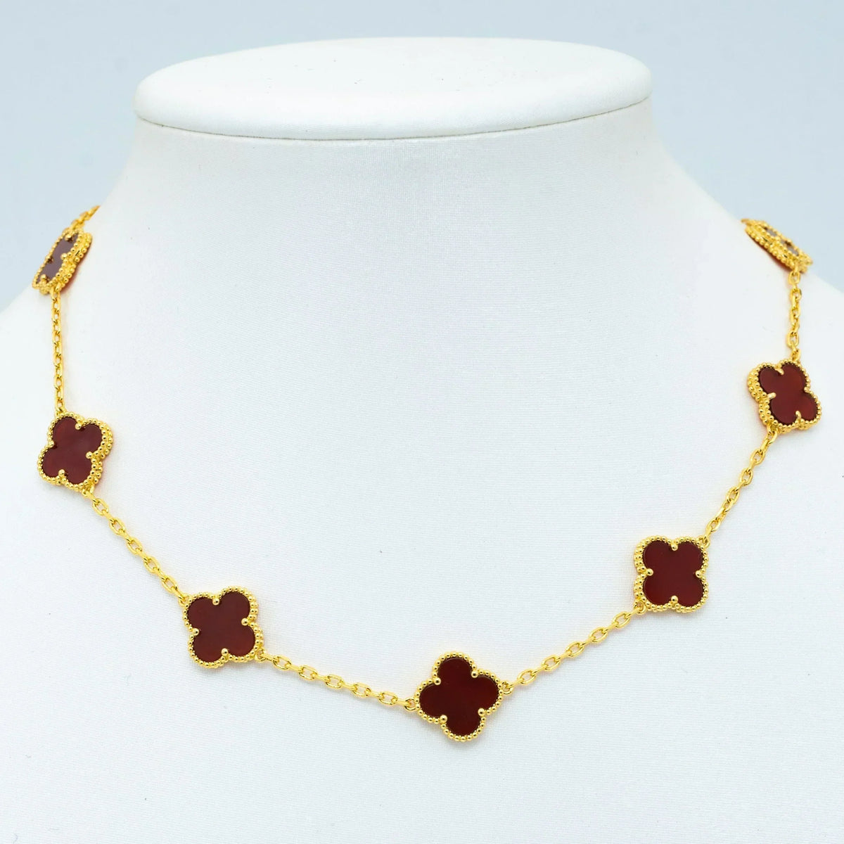Clover Vintage Carnelian Necklace 10 Motifs – LUX VERSE Luxury Designer Fashion Outlet