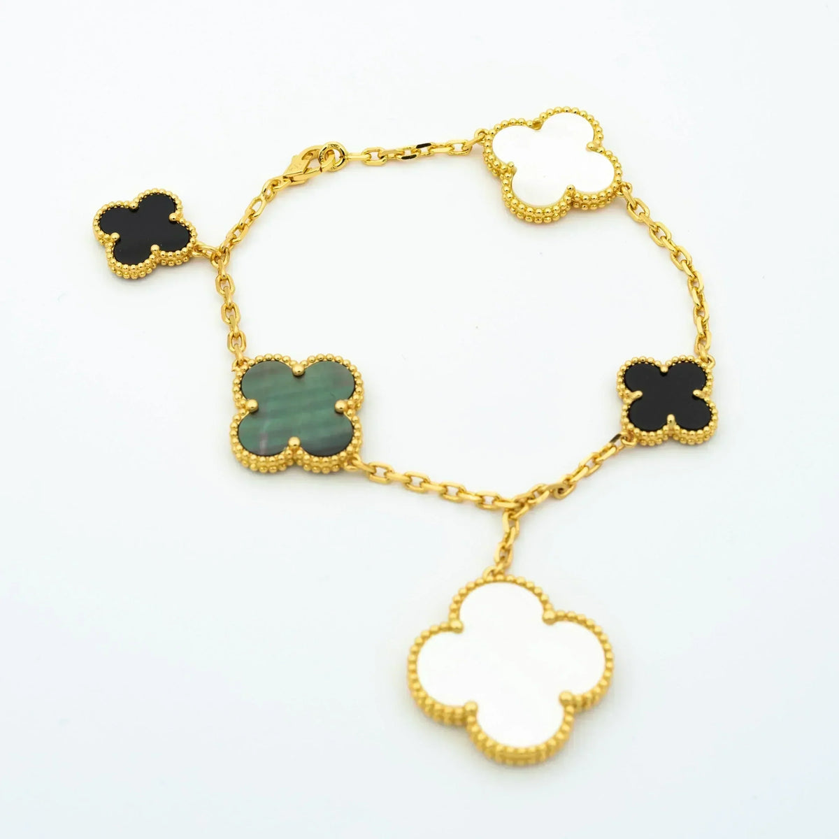 Magic Clover 5 Motifs Onyx Mop Bracelet – LUX VERSE Luxury Designer Fashion Outlet