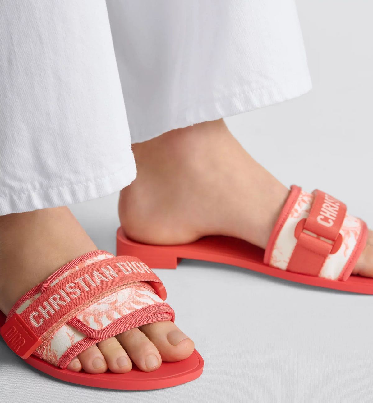 Evolution Stylish Ease Slides – part of the capsule, the Evolution slide is an essential for the summer wardrobe – LUX VERSE Luxury Designer Fashion Outlet