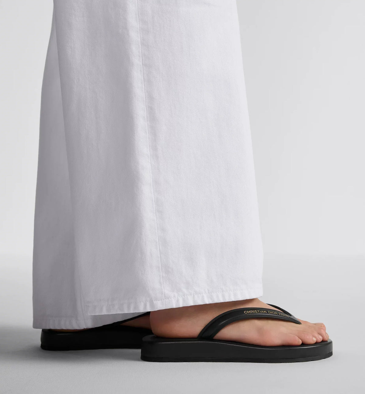 Thong Trendy Sandal – the thong sandal is a summer style showcasing the House's couture codes – LUX VERSE Luxury Designer Fashion Outlet