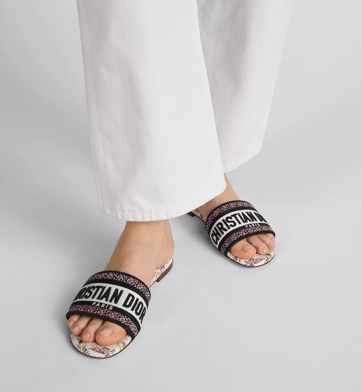 Dway Slide Camouflage Motif – the upper has an embroidered Christian Paris signature for an instantly recognizable – LUX VERSE Luxury Designer Fashion Outlet