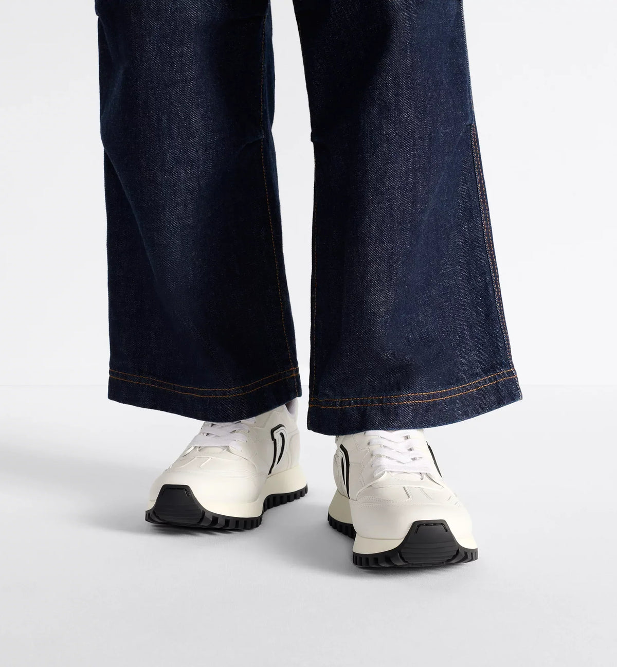 C'est Sneaker – the C'est sneaker is a bold and modern creation – LUX VERSE Luxury Designer Fashion Outlet