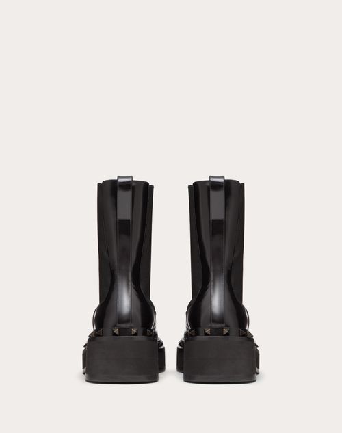 M-way Rockstud Beatle in Calfskin with Tone-on-tone Studs 50 Mm – rubber sole- Heel height: 50 mm / 2 in. with 30 mm / 1.2 in. platform – LUX VERSE Luxury Designer Fashion Outlet