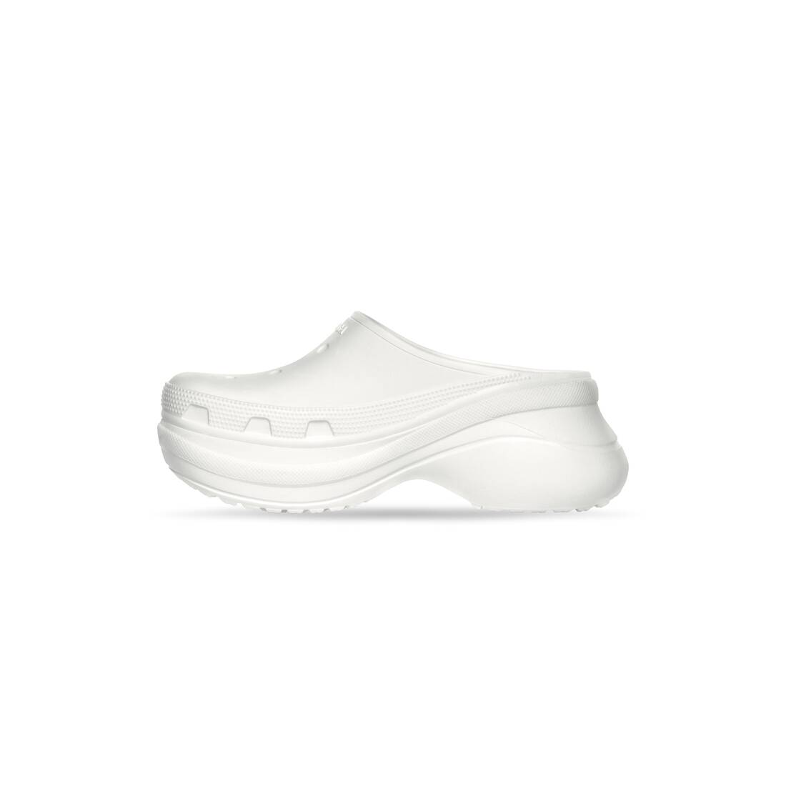 Women Mule In Black – size at back• Tone-on-tone sole and insole• Crocs™ collaboration – LUX VERSE Luxury Designer Fashion Outlet