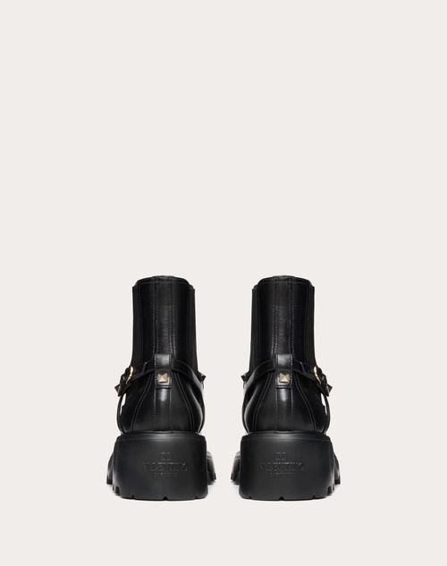Rockstud Calfskin Beatle 55mm – sole with logo- Heel height: 55 mm / 2.2 in. with 25 mm / 1in. platform – LUX VERSE Luxury Designer Fashion Outlet