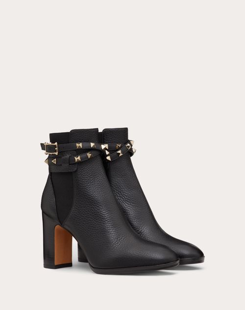 Rockstud Grainy Calfskin Ankle Boot 80 Mm – lug sole- Heel height 80 mm/3.15– LUX VERSE Luxury Designer Fashion Outlet