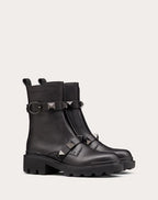 Roman Stud Calfskin Combat Boot with Tonal Studs 40mm – design- Side zipper fastening and strap with maxi buckle- Heel height – LUX VERSE Luxury Designer Fashion Outlet