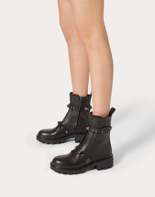 Roman Stud Calfskin Combat Boot with Tonal Studs 40mm – mm/ 0.7x0.7 in. tone-on-tone maxi studs- Rubber sole with personalized – LUX VERSE Luxury Designer Fashion Outlet