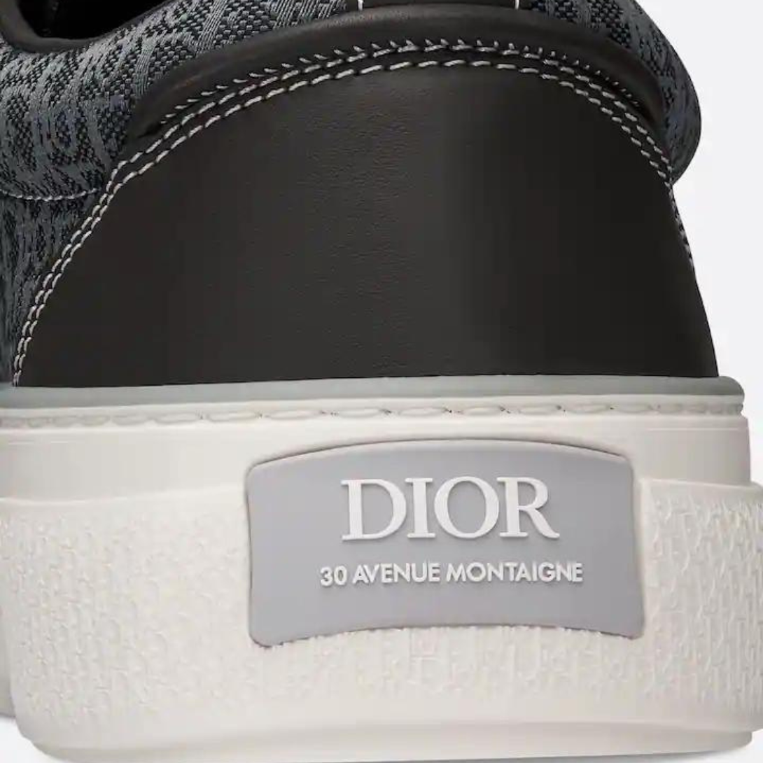 B33 Smooth Sneaker – the Oblique rubber sole is enhanced by a contrasting 30 Avenue Montaigne signature – LUX VERSE Luxury Designer Fashion Outlet