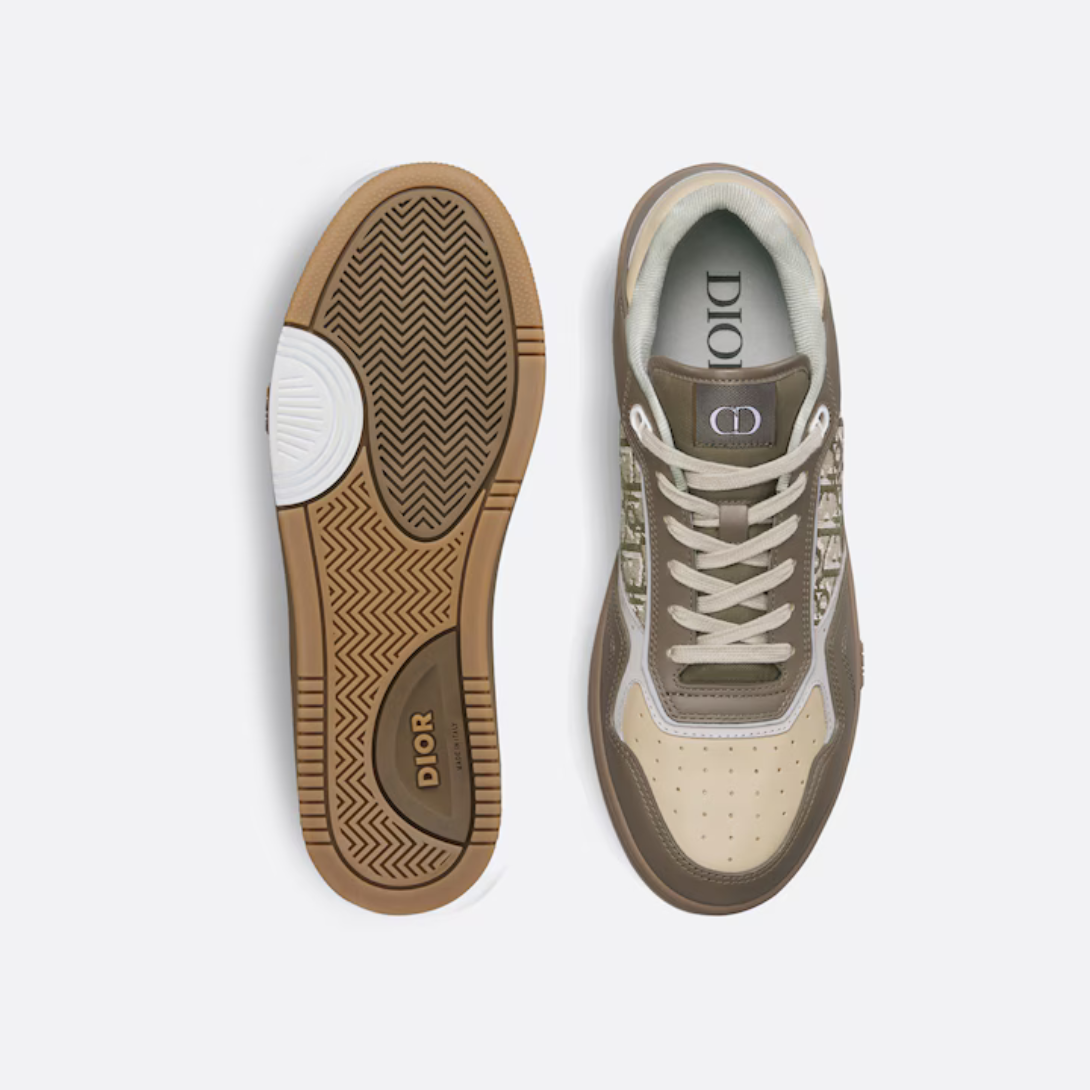 B27 Low-Top Sneaker – crafted in calfskin, the style is adorned Oblique jacquard panels on the sides – LUX VERSE Luxury Designer Fashion Outlet