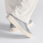 B33 Sneaker – the white Oblique rubber sole is enhanced by a contrasting 30 Avenue Montaigne – LUX VERSE Luxury Designer Fashion Outlet