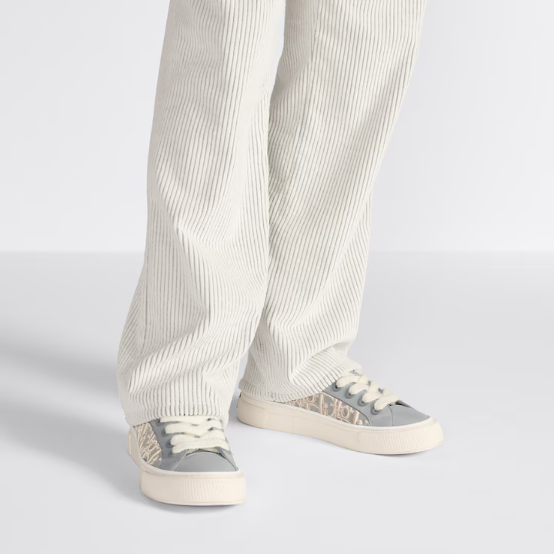 B33 Sneaker - LIMITED AND NUMBERED EDITION – crafted in gray smooth calfskin with a cream Oblique raised embroidered panel, it is – LUX VERSE Luxury Designer Fashion Outlet
