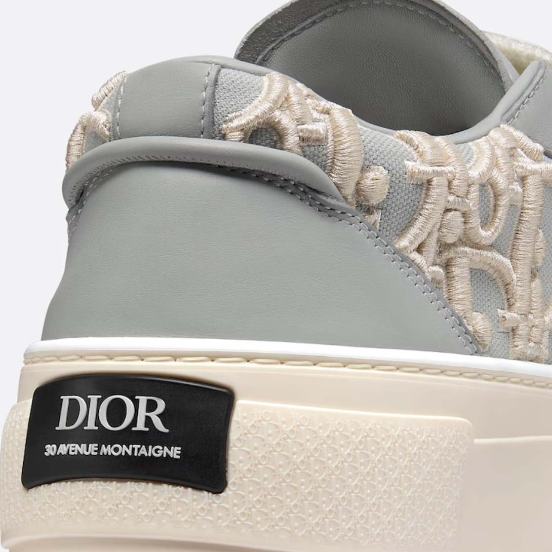 B33 Sneaker - LIMITED AND NUMBERED EDITION – crafted in gray smooth calfskin with a cream Oblique raised embroidered panel, it is – LUX VERSE Luxury Designer Fashion Outlet