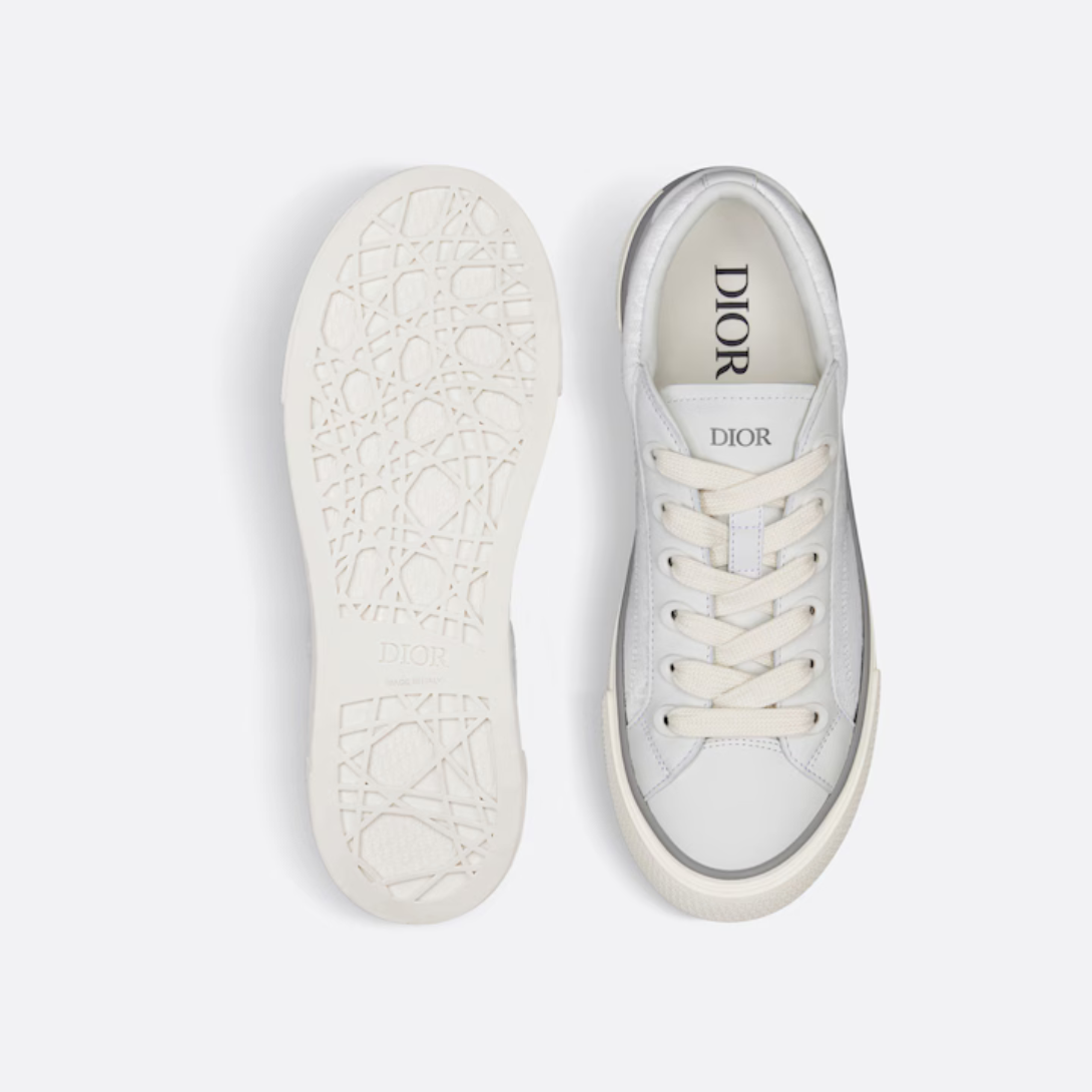 B33 Smooth Sneaker – the Oblique rubber sole is enhanced by a contrasting 30 Avenue Montaigne signature – LUX VERSE Luxury Designer Fashion Outlet