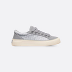 B33 Sneaker – the white Oblique rubber sole is enhanced by a contrasting 30 Avenue Montaigne – LUX VERSE Luxury Designer Fashion Outlet
