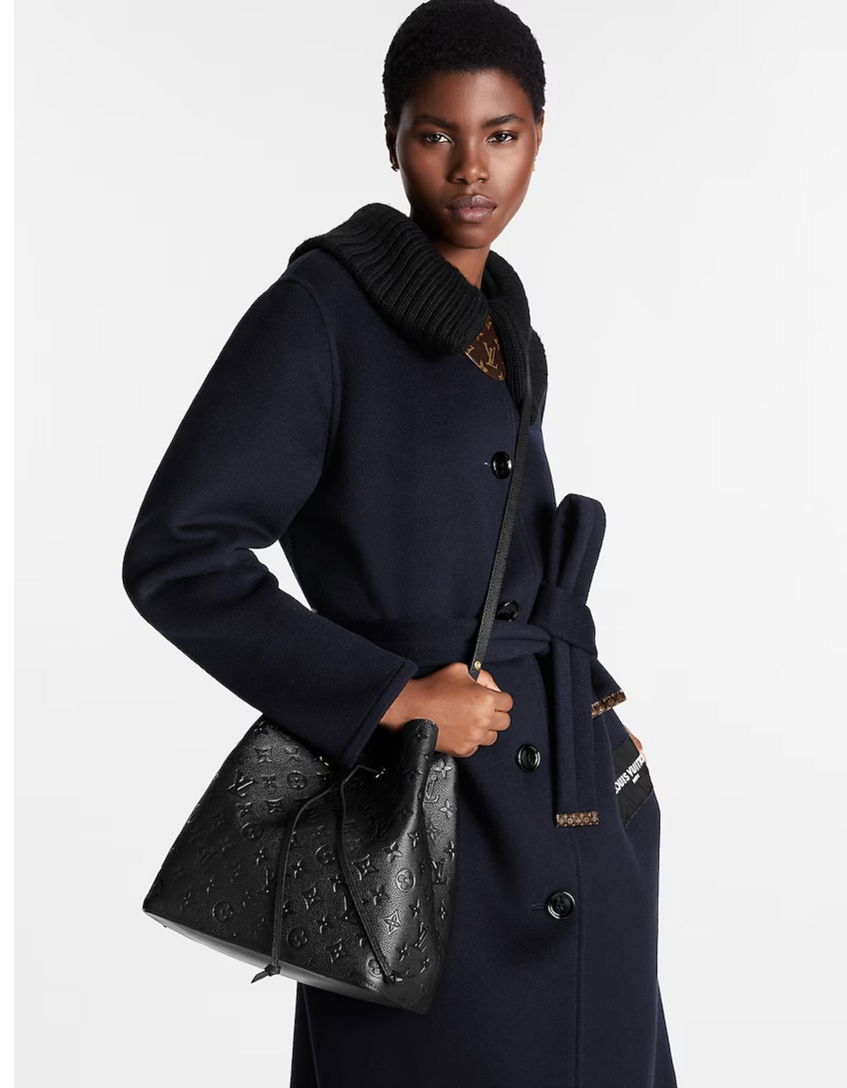 NéoNoé MM leather Black – the body-friendly design and light weight construction mean it’s comfortable to – LUX VERSE Luxury Designer Fashion Outlet