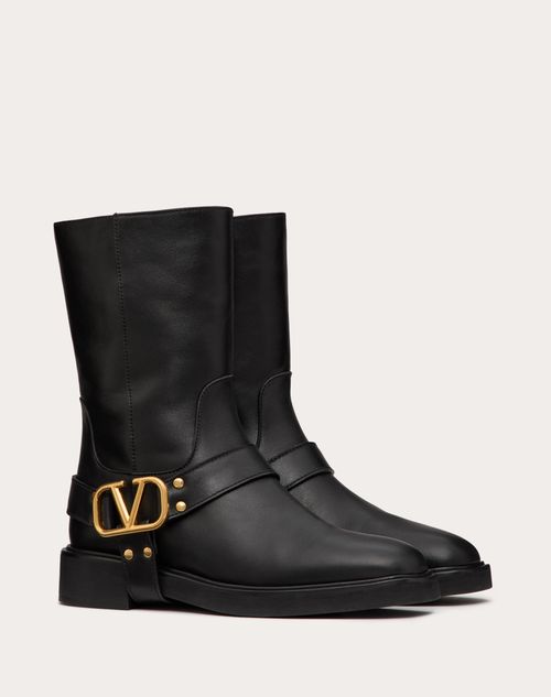 Vlogo Signature Calfskin Ankle Boot 30mm – boot shaft height: 22 cm / 8.6 in. in an Italian size 37 – LUX VERSE Luxury Designer Fashion Outlet