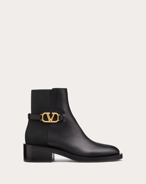 Vlogo Signature Ankle Boot 30mm – ankle boot with VLogo Signature embellishment.- Antique brass-finish VLogo – LUX VERSE Luxury Designer Fashion Outlet