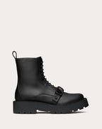 Vlogo Signature Calfskin Combat Boot 45mm – combat boot in calfskin with VLogo Signature decoration- Strap with custom – LUX VERSE Luxury Designer Fashion Outlet