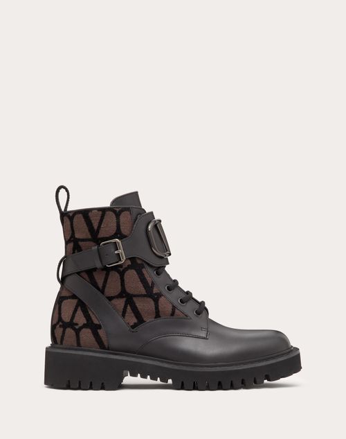 Vlogo Signature Combat Boot in Calfskin and Toile Iconographe 35mm – combat boot in calfskin leather and Toile Iconographe fabric with VLogo – LUX VERSE Luxury Designer Fashion Outlet