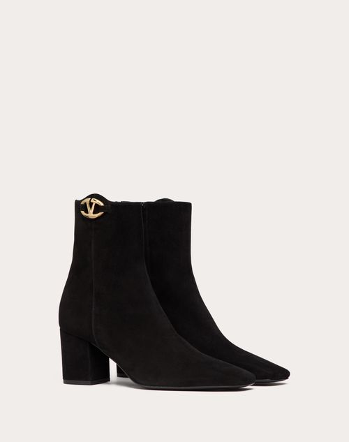 Vlogo the Bold Edition Suede Ankle Boot 70mm – vLogo The Bold Edition suede ankle boot- Accessory with VLogo Signature – LUX VERSE Luxury Designer Fashion Outlet