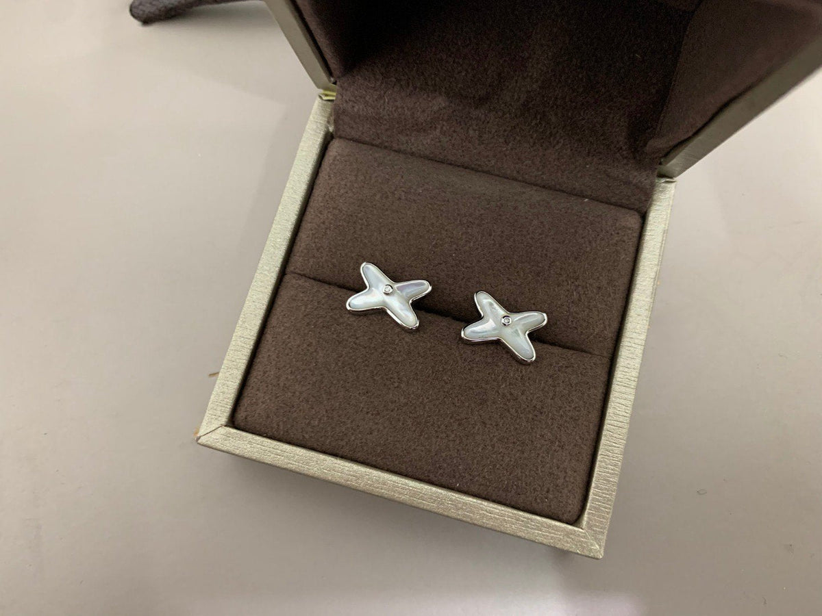 Jeux De White Mop Silver Diamond Earrings – LUX VERSE Luxury Designer Fashion Outlet