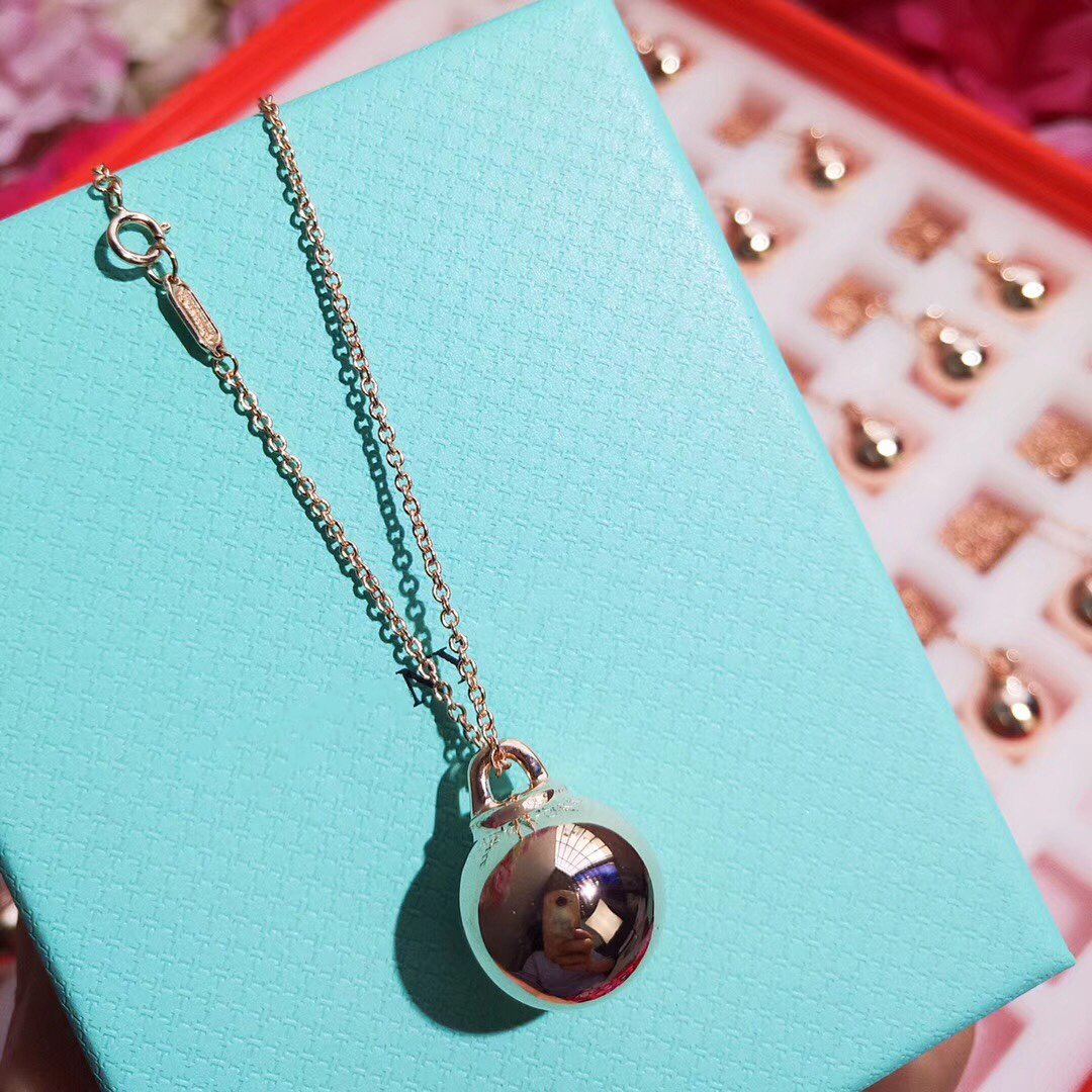 Hardwear Pendentif Ball Rose Necklace – LUX VERSE Luxury Designer Fashion Outlet