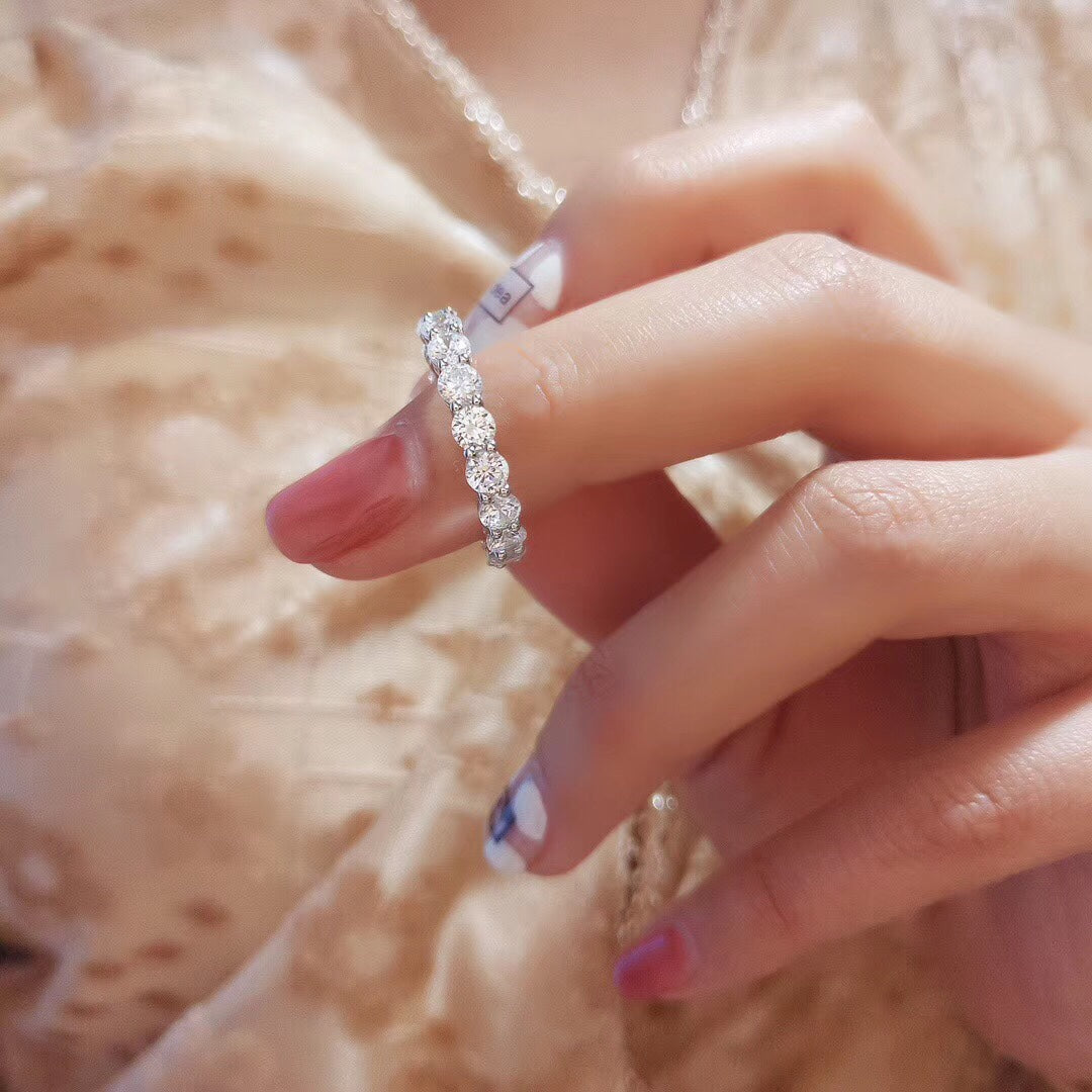 Diamond Embrace Full Circle Band Ring – LUX VERSE Luxury Designer Fashion Outlet