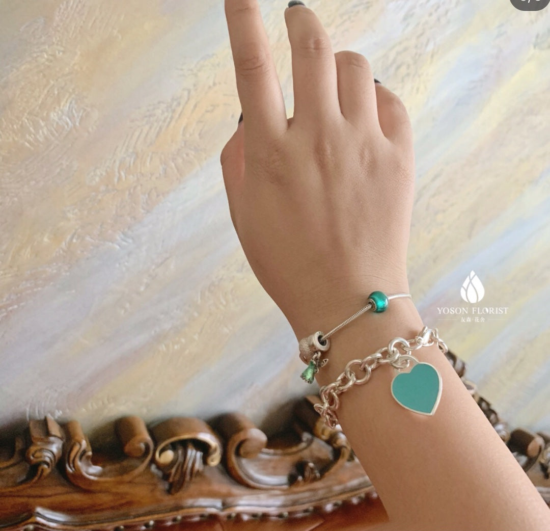 Heart Tag Bracelet Silver Medium – LUX VERSE Luxury Designer Fashion Outlet